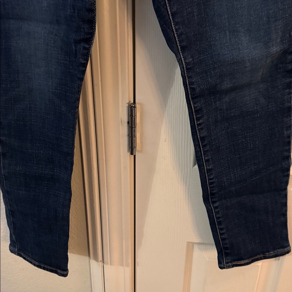 Levi’s Jeans - Picture 6 of 8